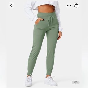 HALARA Cloudful Air High Waisted Joggers